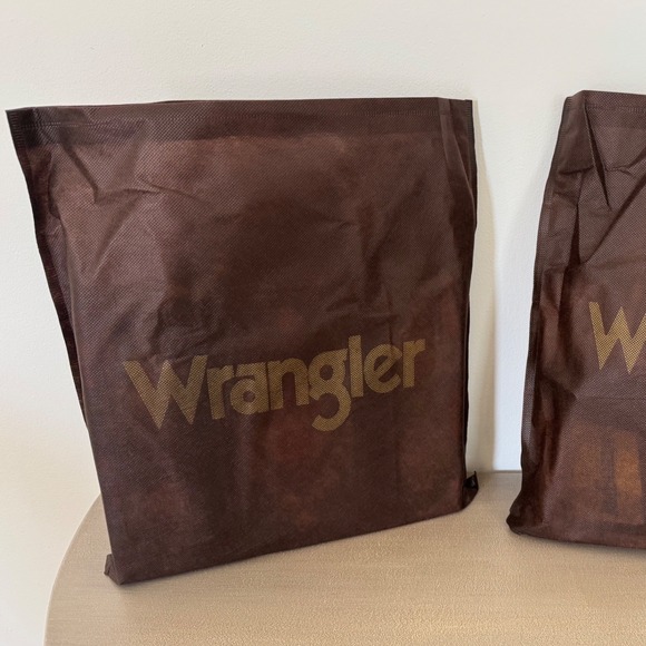 Wrangler Southwestern Aztec Cream & Brown Tote with Dust Bag NWT - Picture 5 of 6